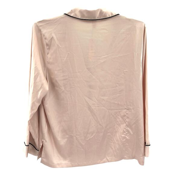 Victoria’s Secret women’s pastel pink satin pajama set - Picture 10 of 16